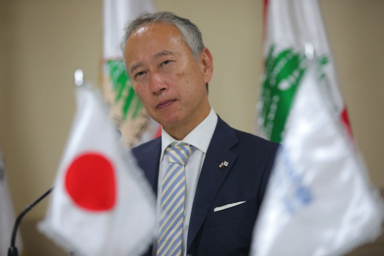 السيد / تاكيشي أكوبو